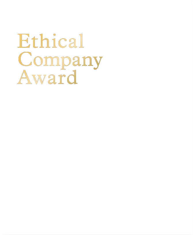 ニールズヤードは、企業の検証機関であるThe Ethical Company Organisationより、環境報告書・オーガニック・動物福祉など12項目からなる調査で、エシカル企業として認定されました。2013年に、ヘルス&ビューティーブランドとして世界で初めて認定を受けて以来、10年連続で100点満点の評価を得ています。